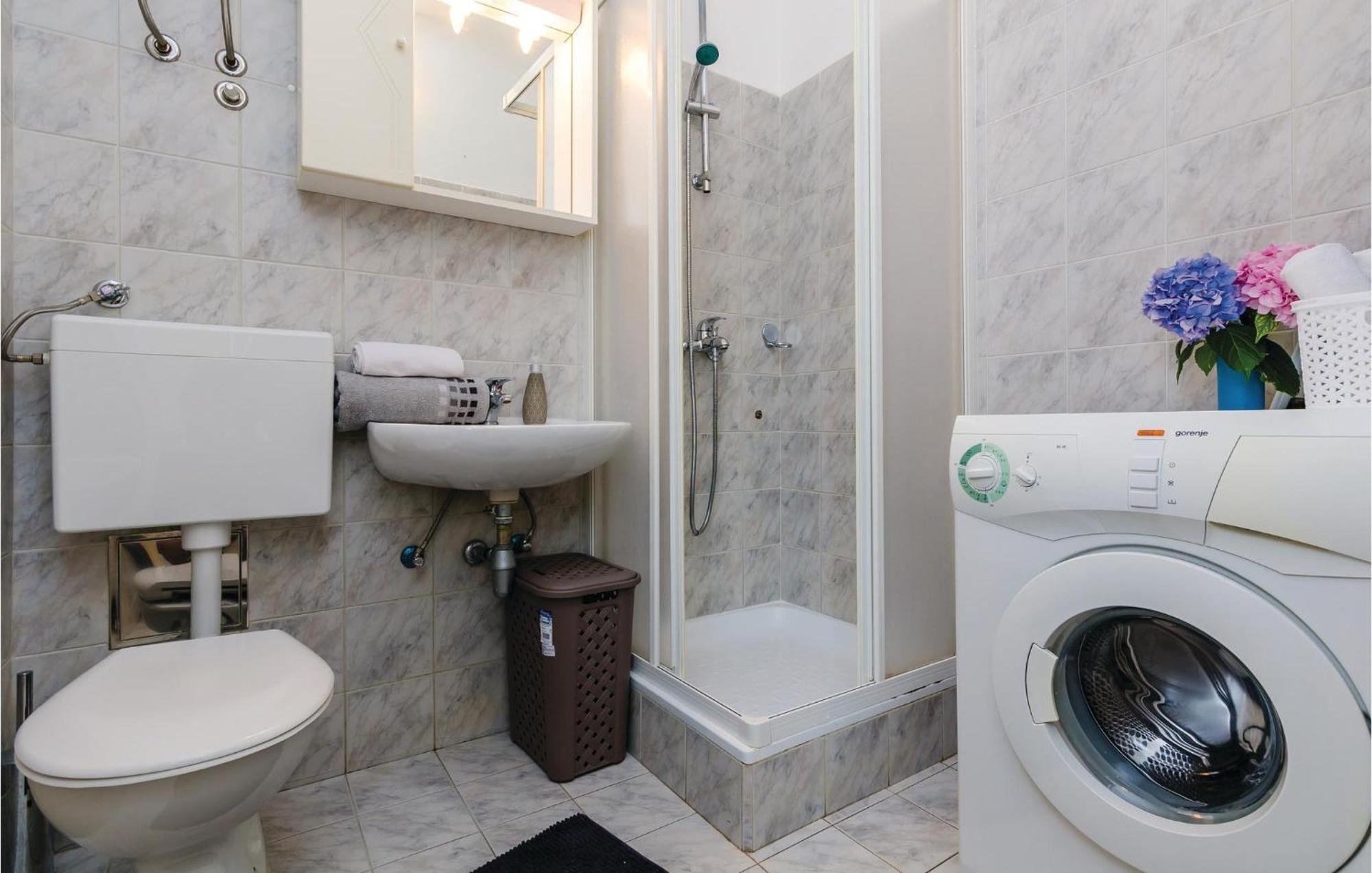 Pet Friendly Apartment In Bosanka With Kitchen Dubrovnik Exterior photo