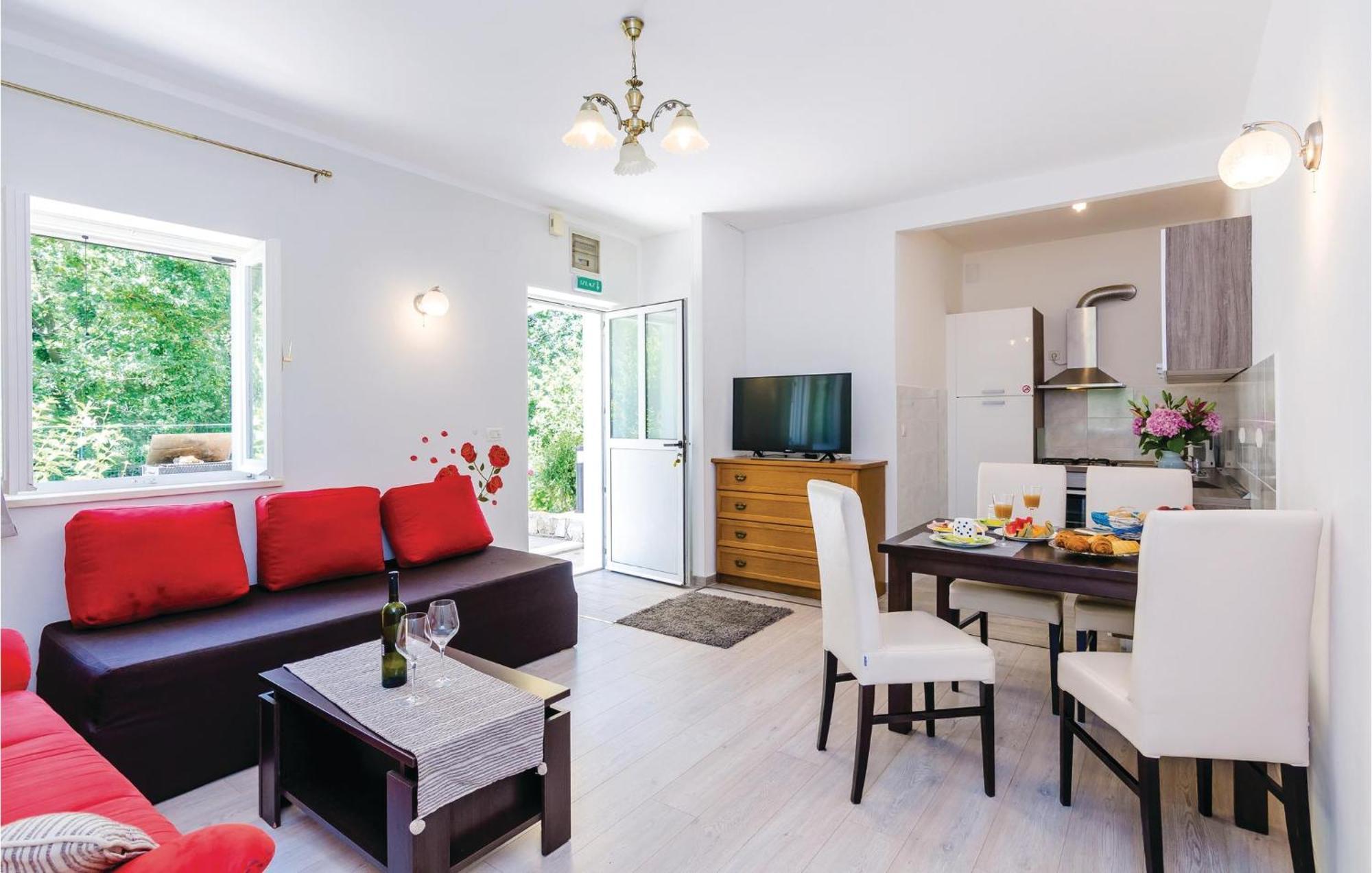 Pet Friendly Apartment In Bosanka With Kitchen Dubrovnik Exterior photo