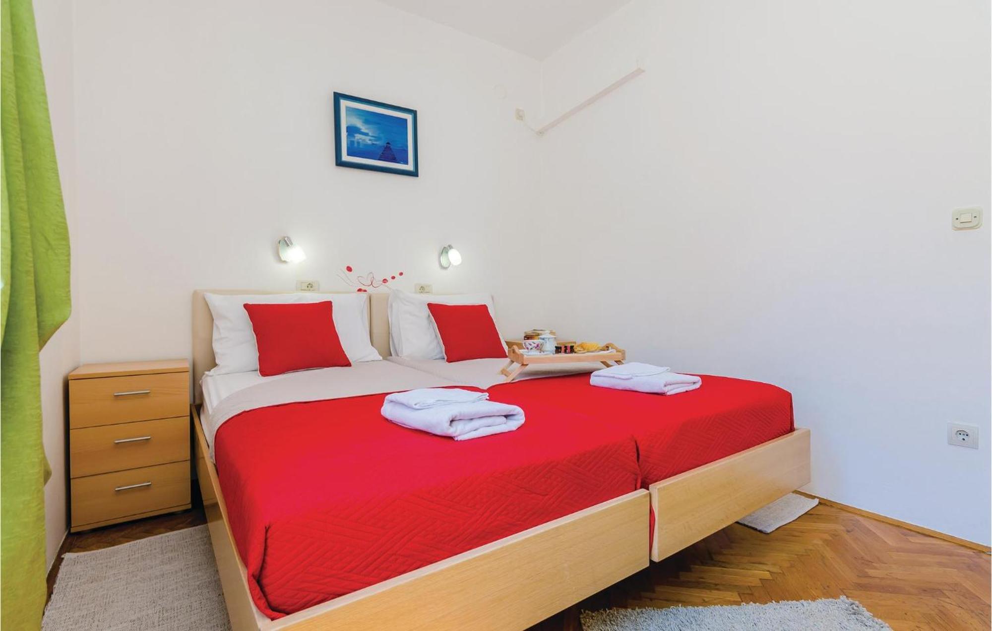 Pet Friendly Apartment In Bosanka With Kitchen Dubrovnik Exterior photo