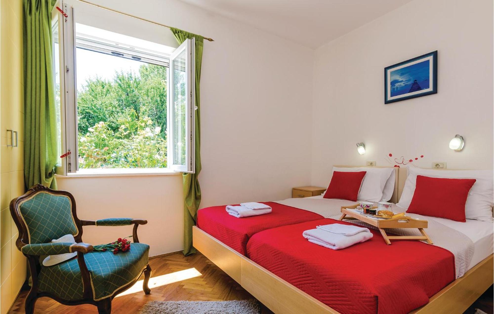 Pet Friendly Apartment In Bosanka With Kitchen Dubrovnik Exterior photo