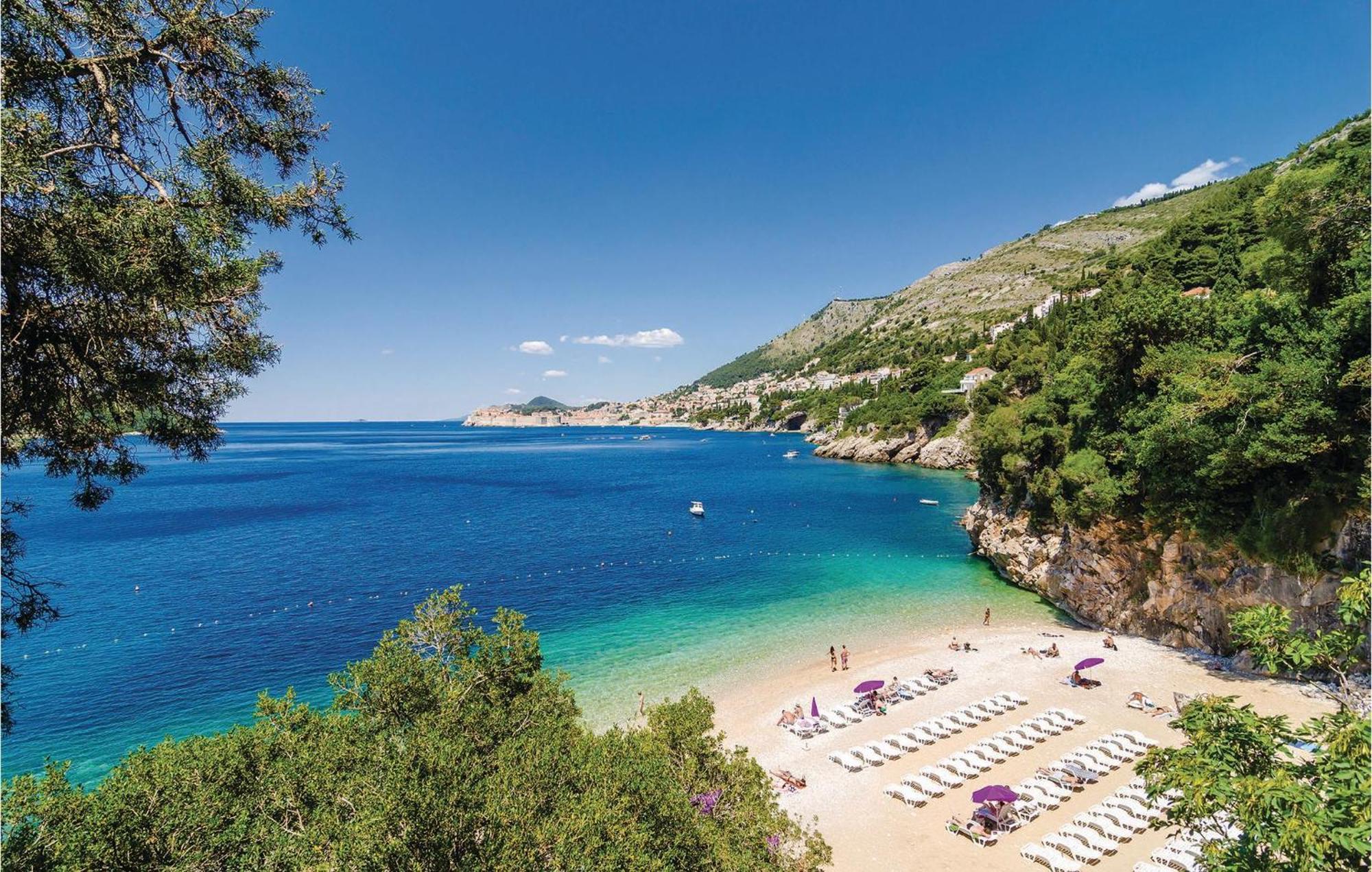 Pet Friendly Apartment In Bosanka With Kitchen Dubrovnik Exterior photo